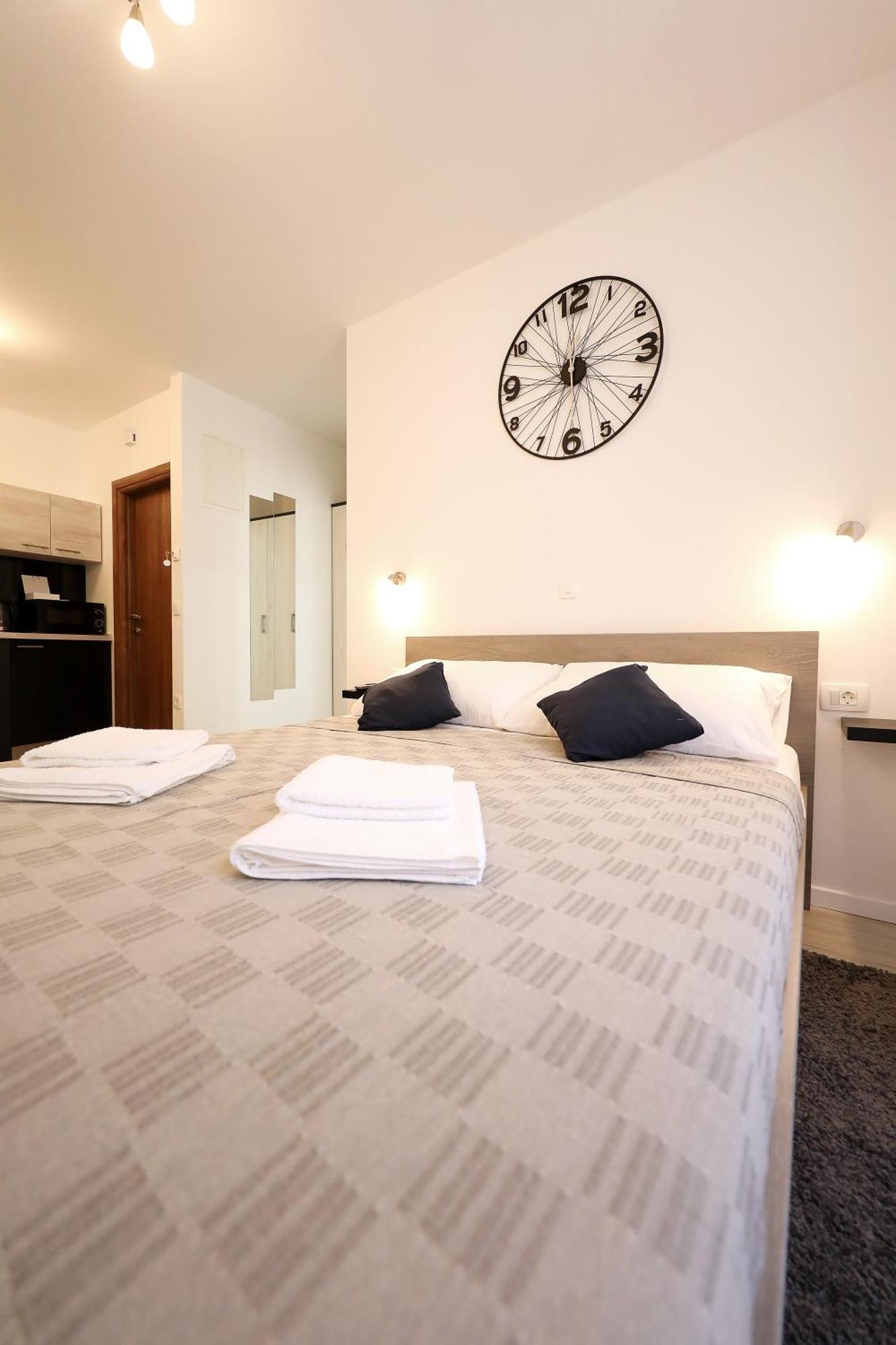 Piccola Pyrotima Appartement Zadar Buitenkant foto