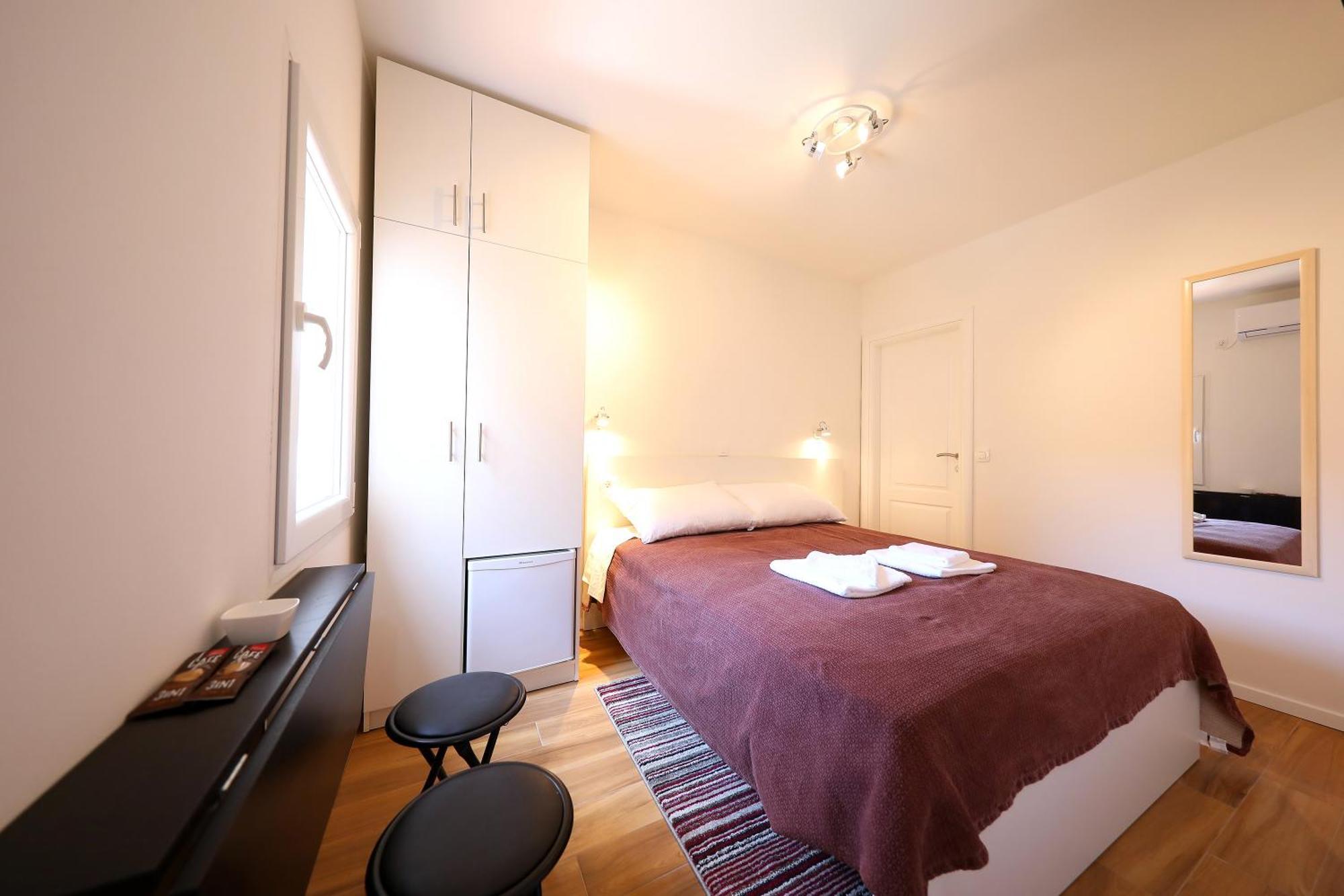 Piccola Pyrotima Appartement Zadar Buitenkant foto